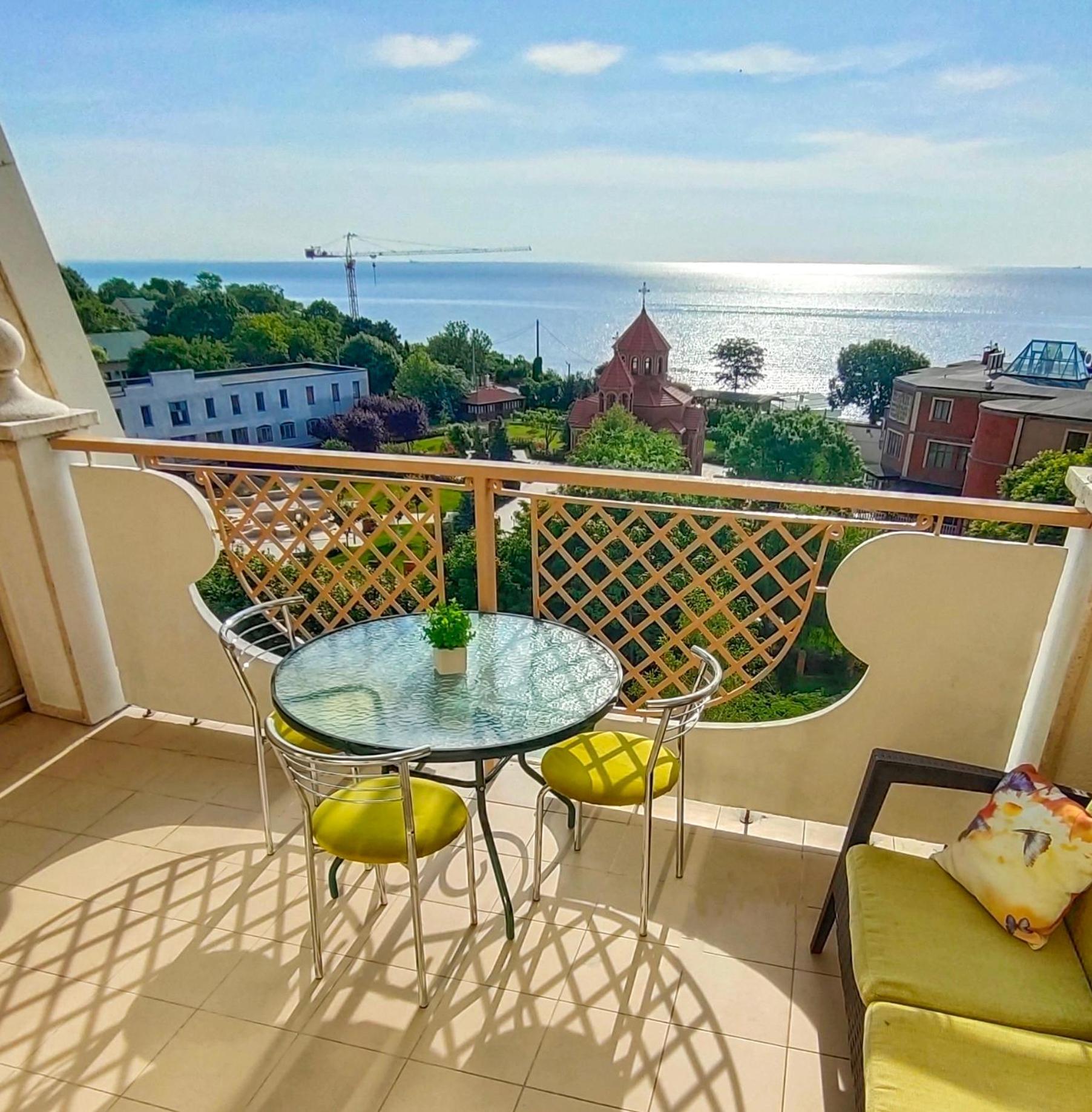 Apartment In Arcadia Palace With Sea View! Odesa Exterior foto