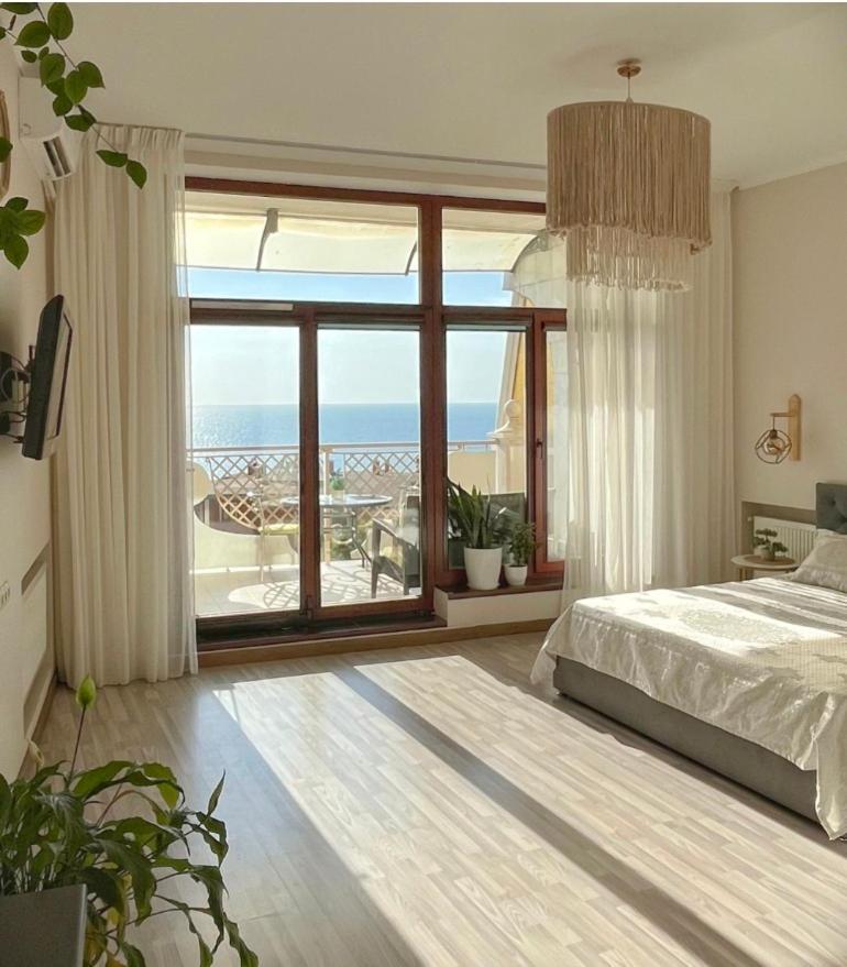 Apartment In Arcadia Palace With Sea View! Odesa Exterior foto